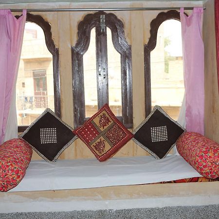 Ratan Hostel Jaisalmer Zewnętrze zdjęcie