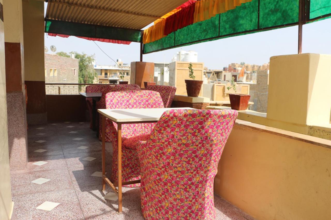 Ratan Hostel Jaisalmer Zewnętrze zdjęcie